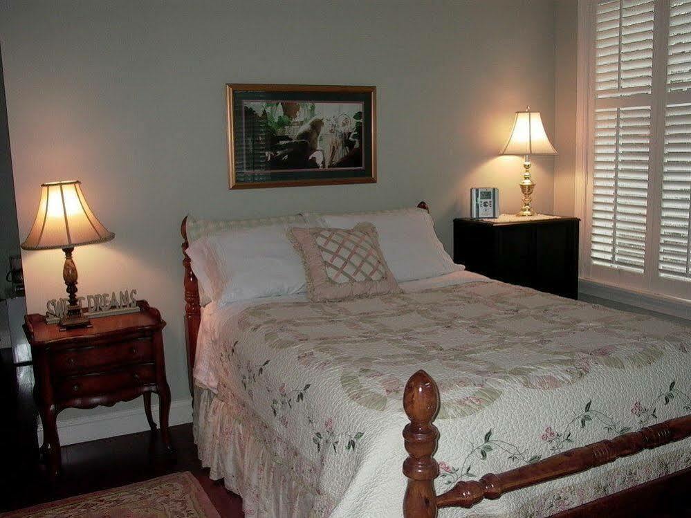 Trinkle Mansion Bed & Breakfast Wytheville Exterior foto